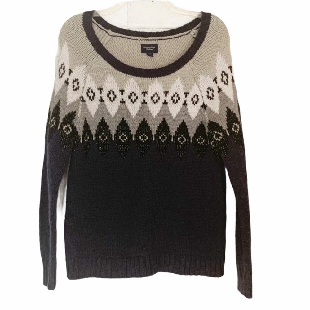 American Eagle Fair Isle Crew Neck Sweater Small
